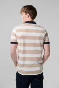 Camiseta polo kaki clara con rayas blancas continuas