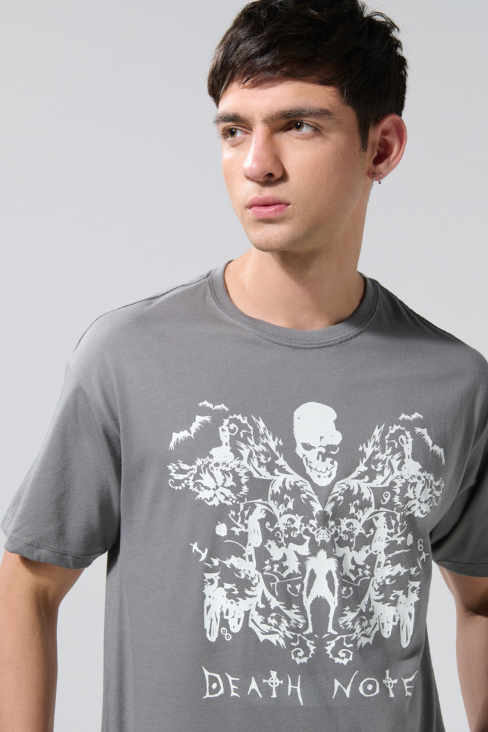Camiseta manga corta gris con diseño de Death Note
