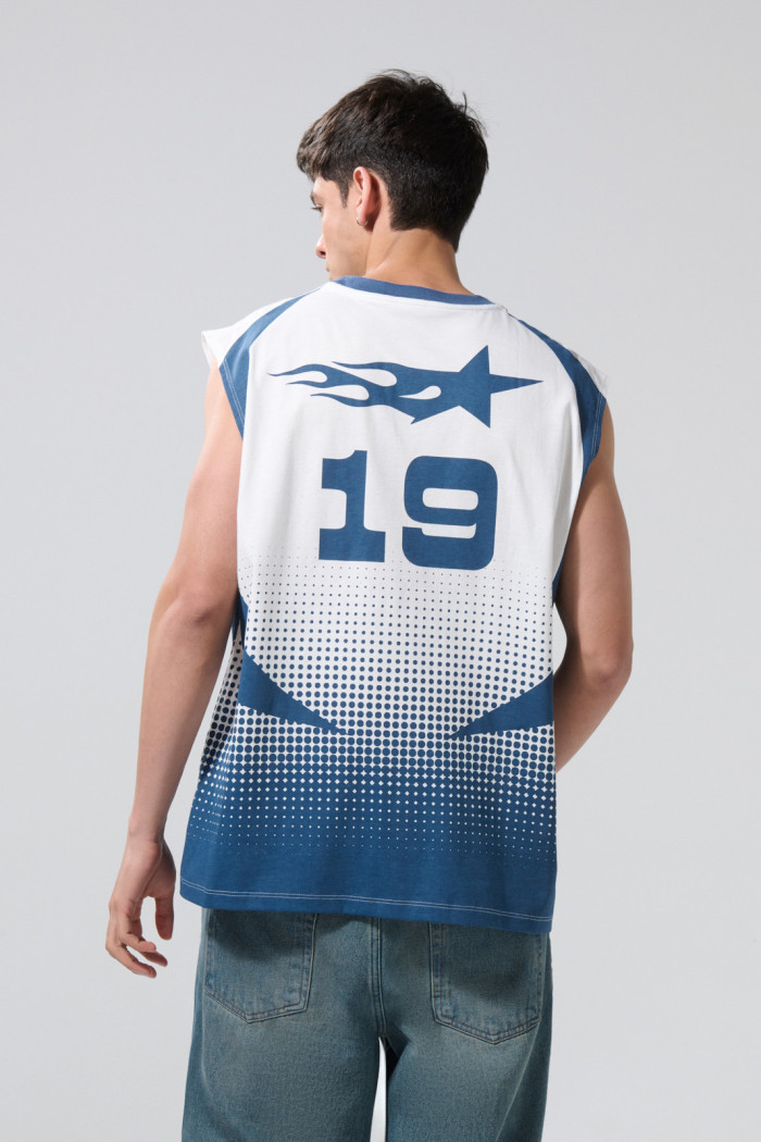 Camiseta manga sisa oversize crema con artes college