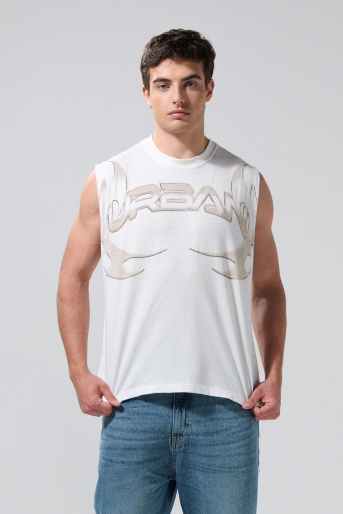 Camiseta oversize manga sisa crema con estampado