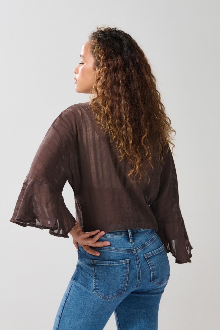 Blusa crop en algodón unicolor con manga 3/4