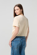 Camiseta crop top kaki con arte de Squid Game