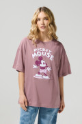 Camiseta oversize manga corta rosada con arte de Mickey