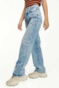 Cuarto Jabón Leer Jeans bota ancha para mujer| Encuéntralos a $79.900 en KOAJ
